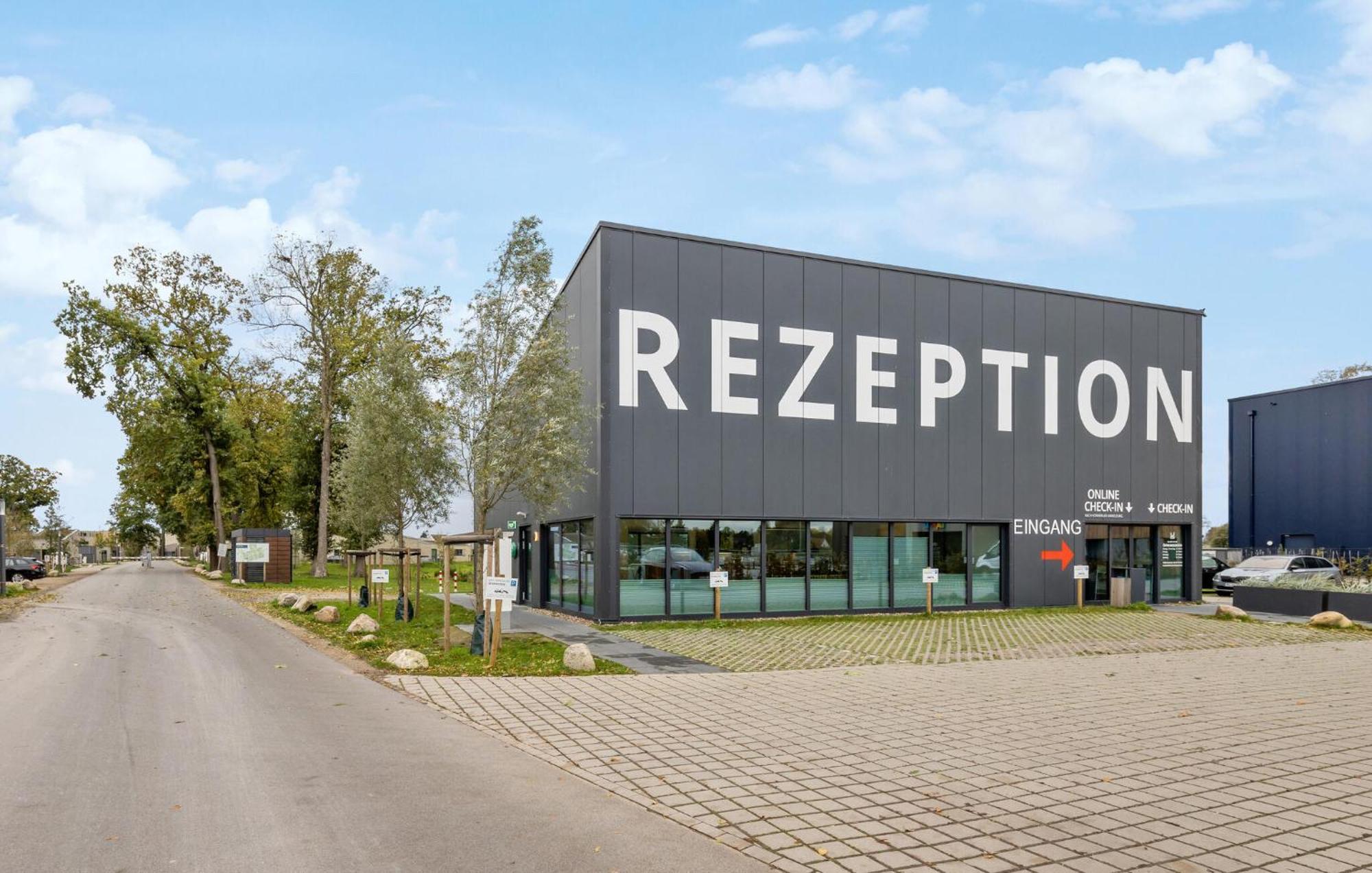 Penthouse Comfort Lembruch Bagian luar foto