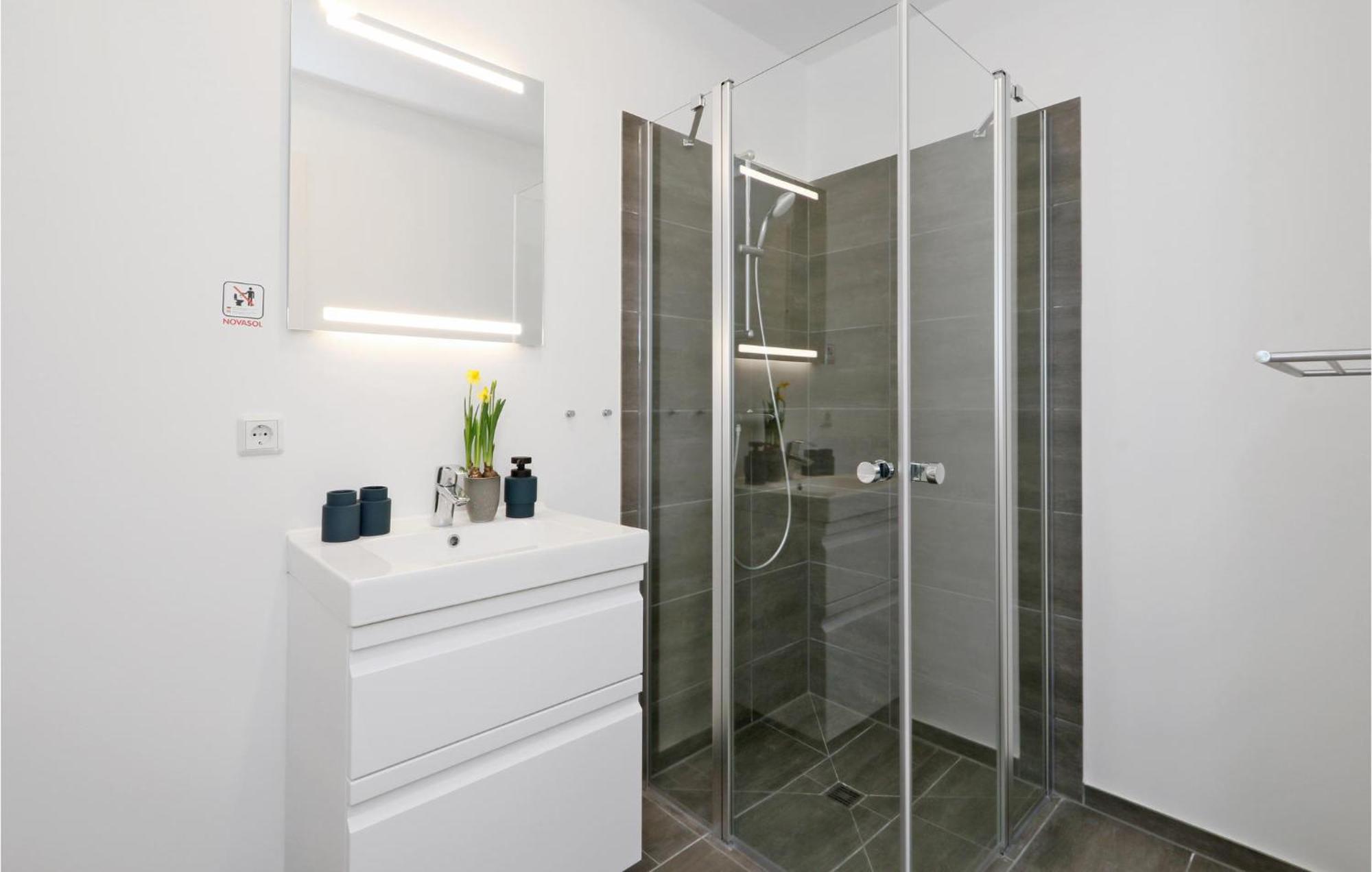 Penthouse Comfort Lembruch Bagian luar foto